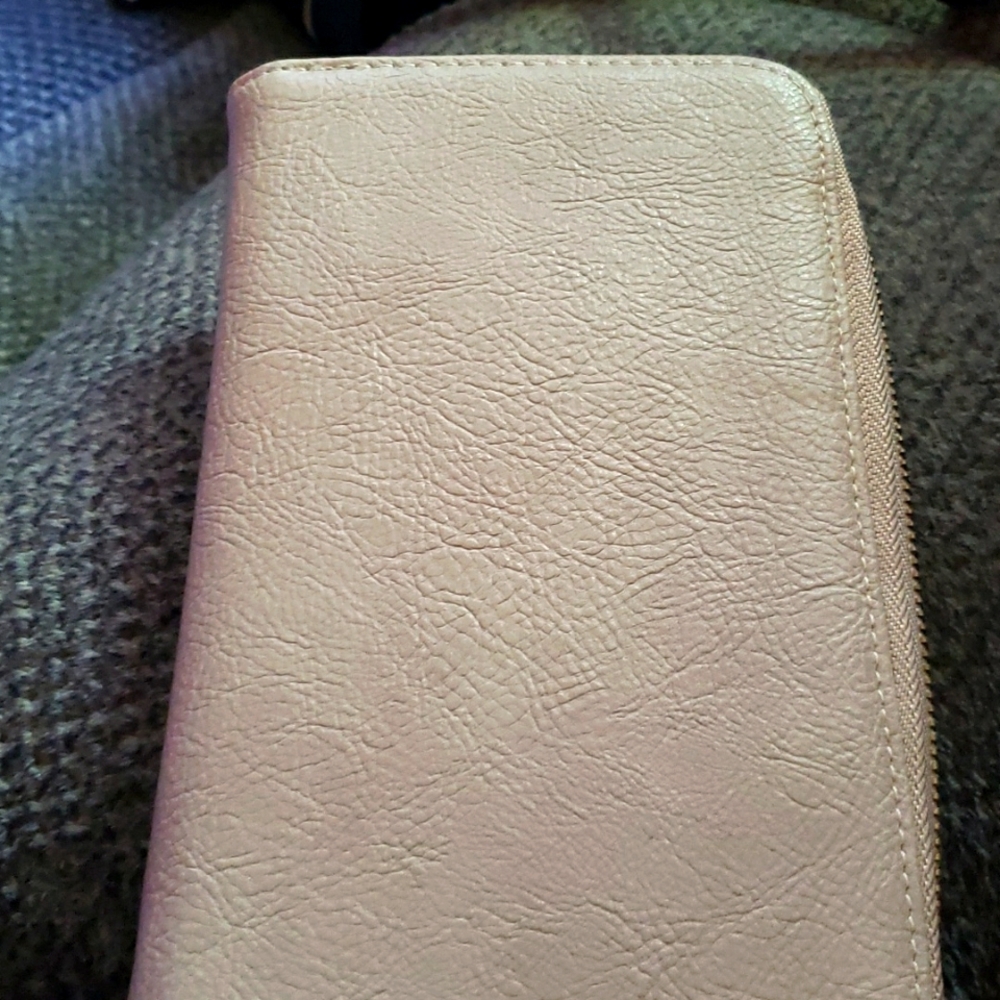 31 All About Benjamin's wallet